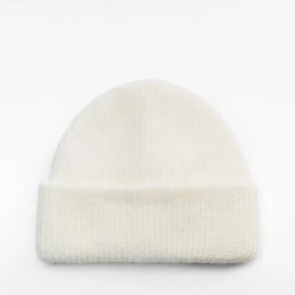 NWT ZARA KNIT HAT OYSTER-WHITE main image 4